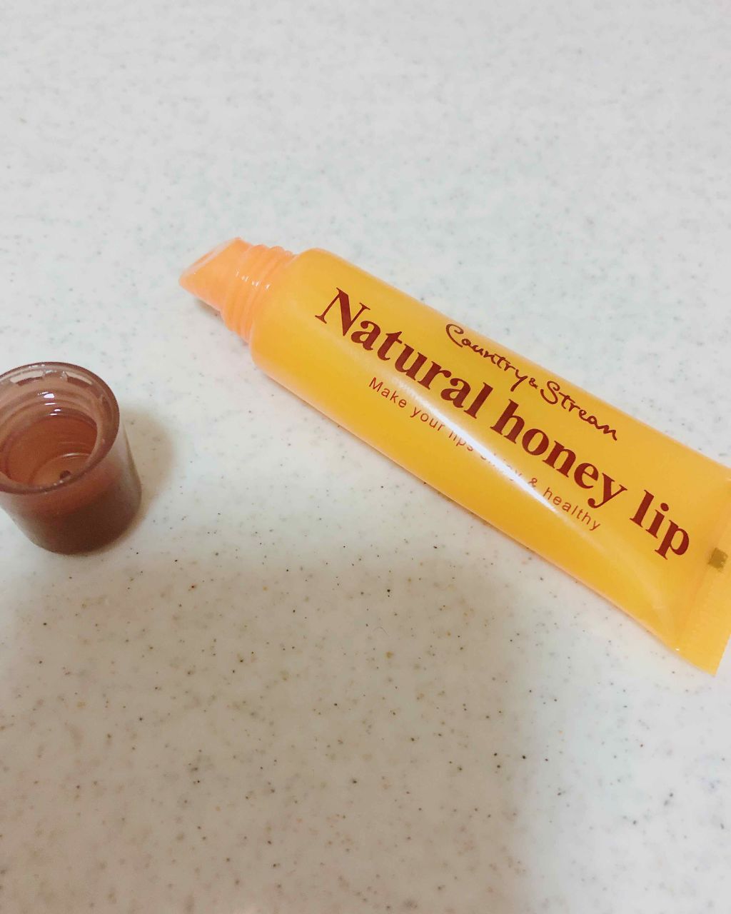 ハニーフルリップ HM/カントリー&ストリーム/リップ美容液を使ったクチコミ（2枚目）
