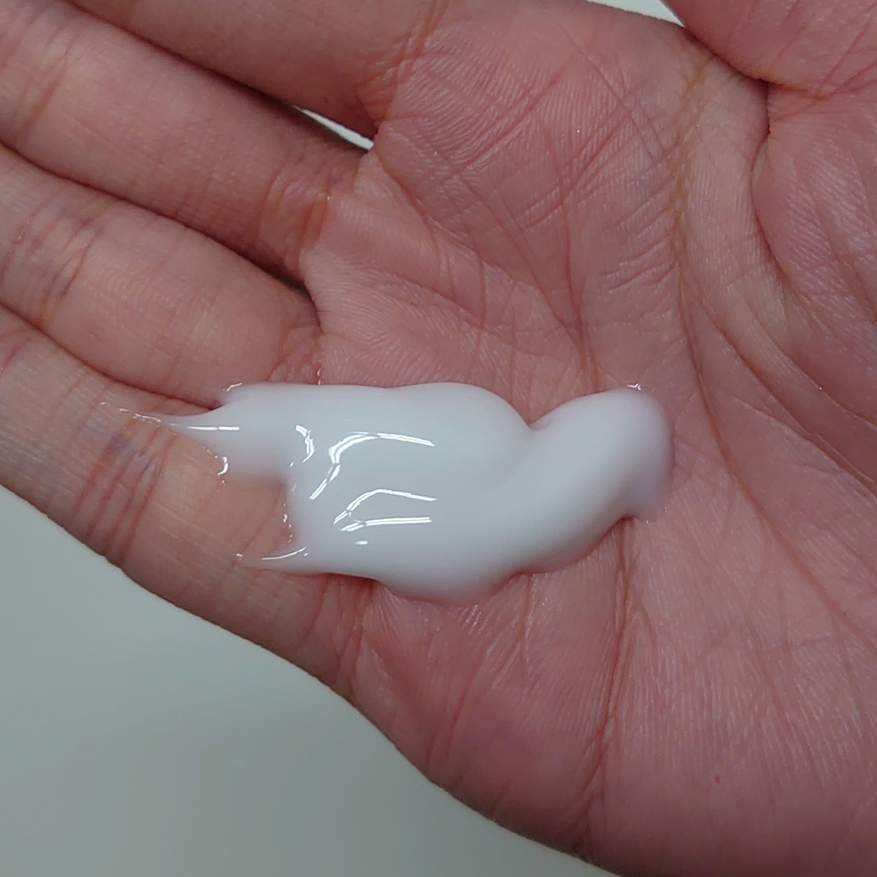 トリートメント クレンジング ミルク 400g/COVERMARK/ミルククレンジングを使ったクチコミ（2枚目）