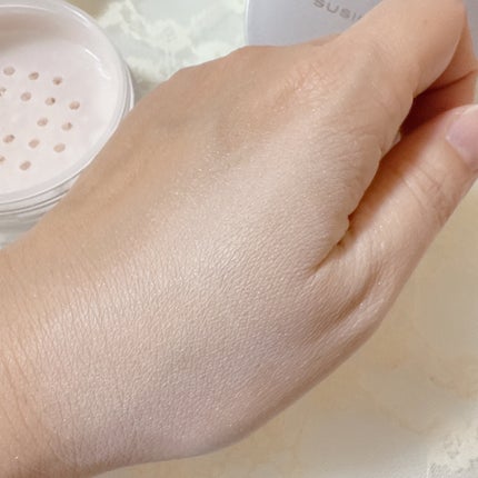 スージー エキスパート マイクロエアリーパウダーF/SUSIE N.Y./ルースパウダーを使ったクチコミ(3枚目)