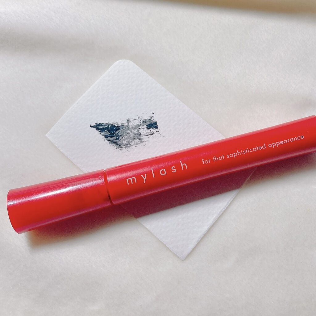 OPERA
マイラッシュ アドバンスト
01漆黒

大人気のマスカラ。
口コミが高評価なのを見て買ったけど、
高評価の理由も納得◎

しっかり伸びるし、
ブラシが細くて塗りやすいから
ダマにならなくて綺麗に塗れて良い!

そんなに落ちる感じ