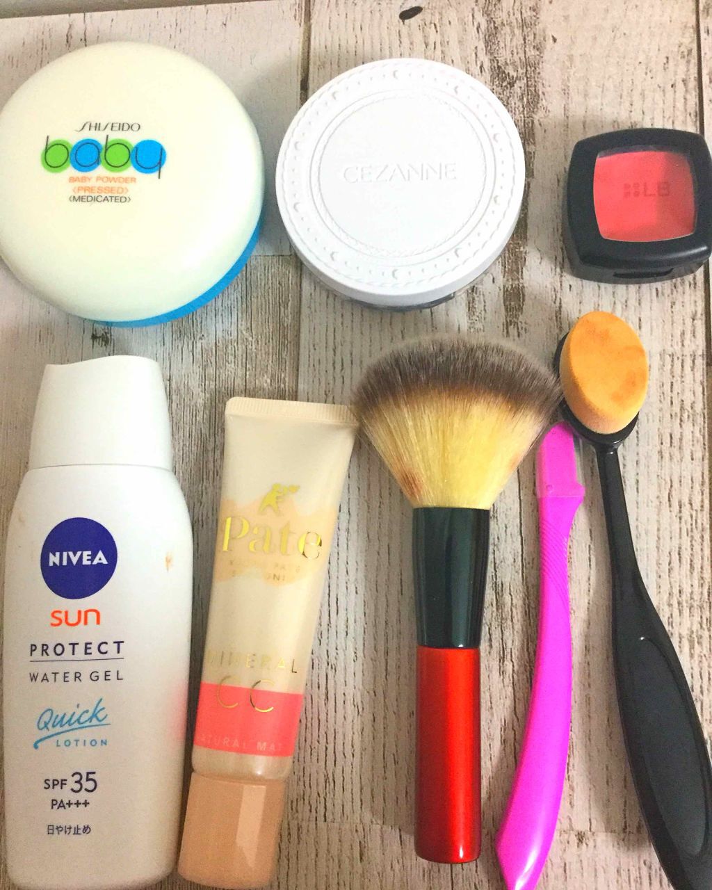 エッグ on LIPS 「エッグ流!実際にバレなかった学校メイク!です😁私の学校自体はゆ..」(3枚目)