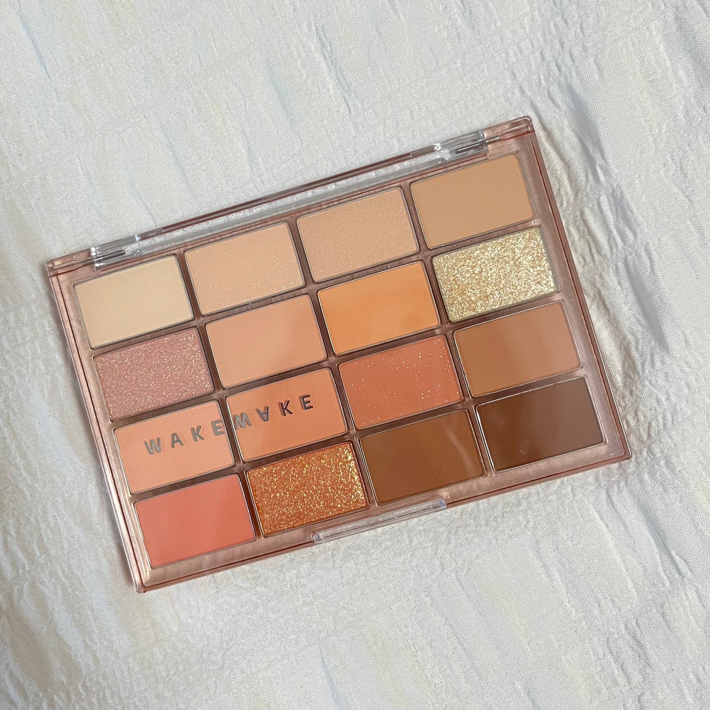 ソフトブラーリングアイパレット/wakemake/アイシャドウパレットを使ったクチコミ(1枚目)