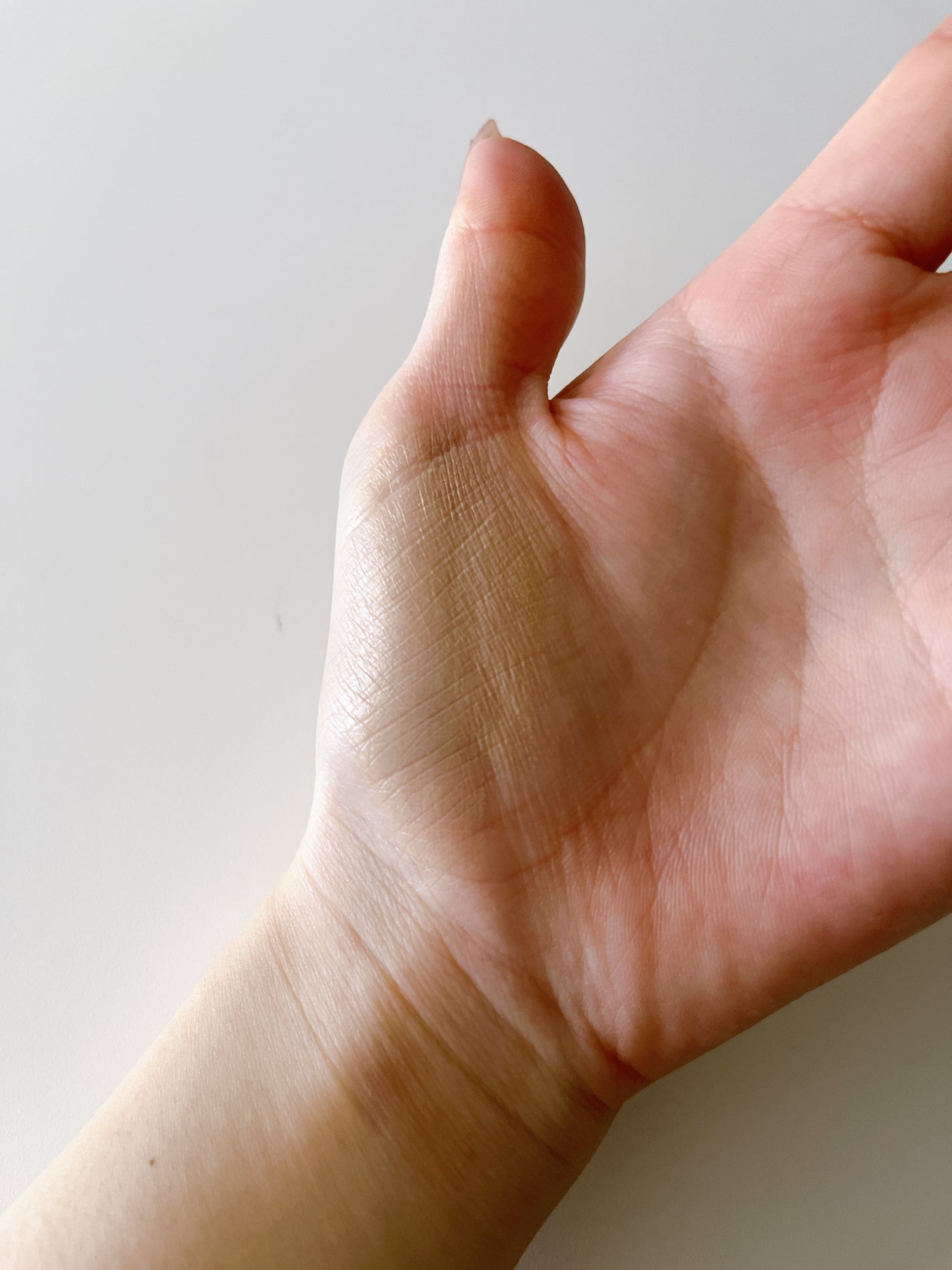 プリズム・リーブル・スキンケアリング・グロウ・クッション/GIVENCHY/クッションファンデーションを使ったクチコミ(6枚目)