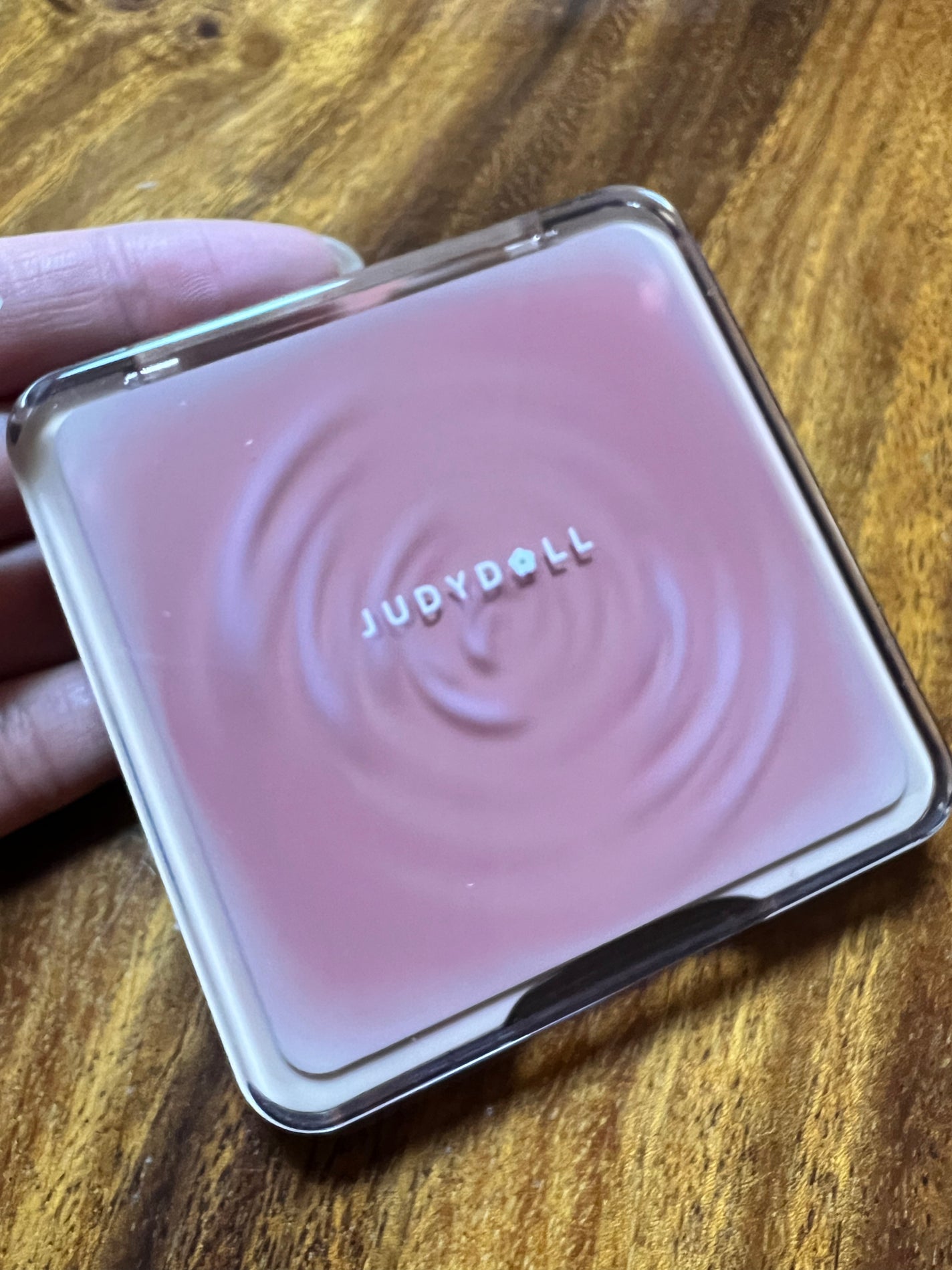 JUDYDOLL メリハリマスターパレット/JUDYDOLL/パウダーハイライトを使ったクチコミ(2枚目)