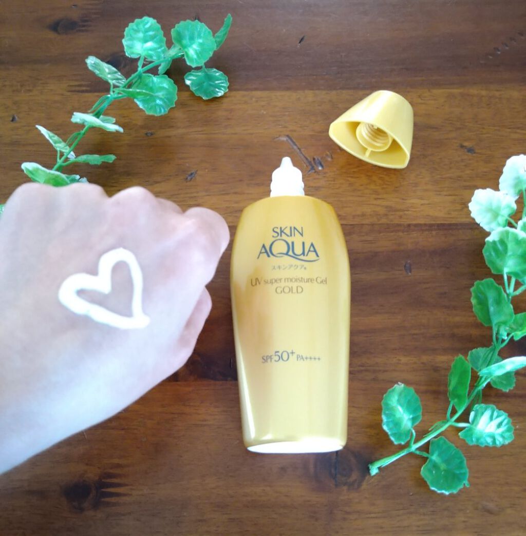 スーパーモイスチャージェルゴールド/スキンアクア/日焼け止めジェルを使ったクチコミ（1枚目）