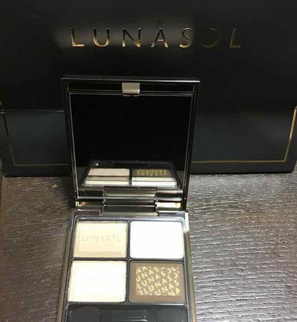 セレクション・ドゥ・ショコラアイズ/LUNASOL/アイシャドウパレットを使ったクチコミ(1枚目)