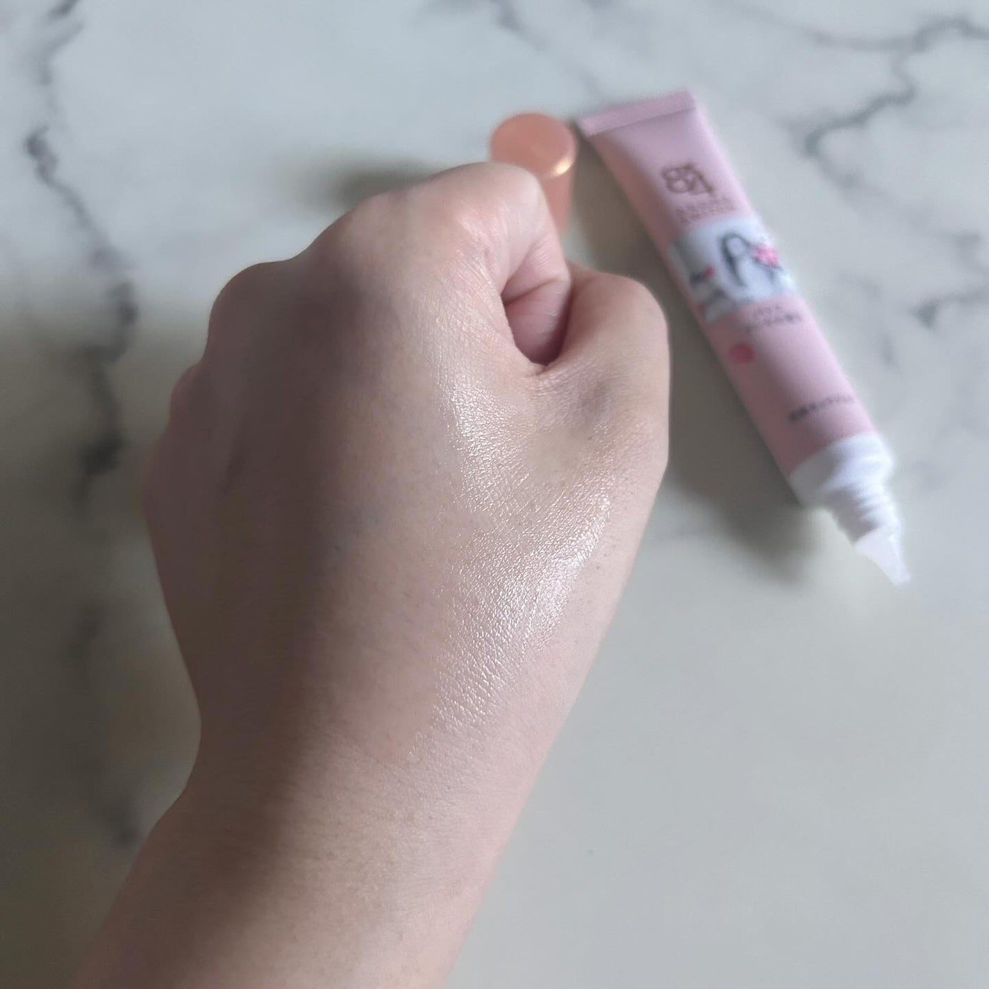 8x4 アロマスイッチ 涼感ネックジェル パリスブーケの香り/8x4/デオドラント・制汗剤を使ったクチコミ(5枚目)