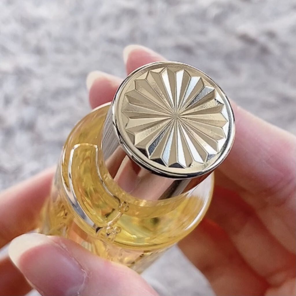 アルビオン ハーバルオイル トリニティフュージョン/ALBION/フェイスオイルを使ったクチコミ（3枚目）