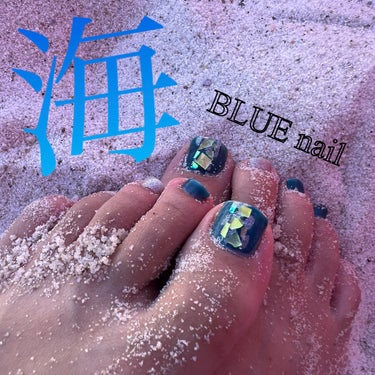 夏だ！海だ！ギラギラだーーーー！！！

そんなnail



夏ってなったら
やっぱり青を使いたくなるよな

ブルー×ホロで安定のかわいいネイルしてみた



💅親指
1.スキューズミー グロッシーコー