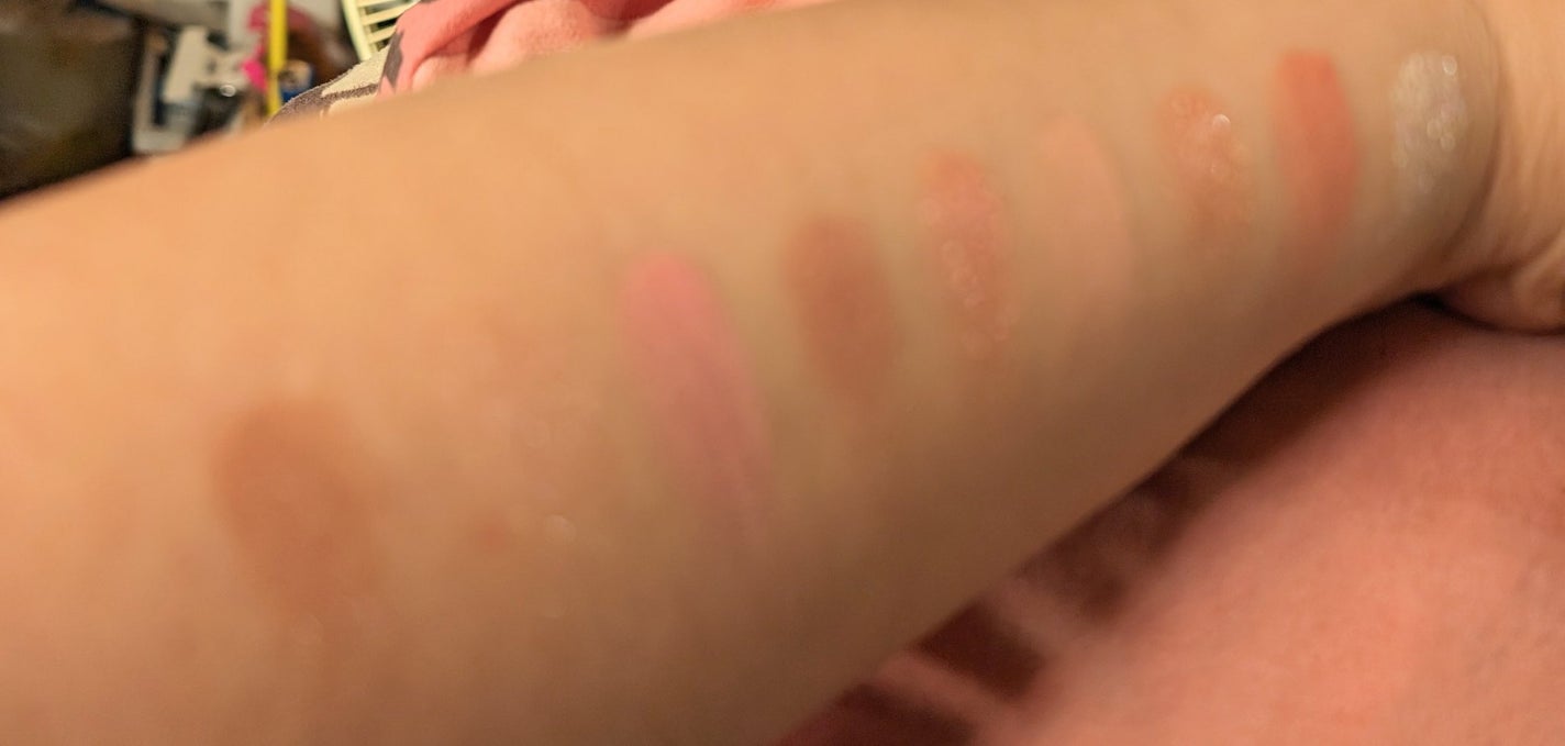 ムードオンアイシャドウ/Lilytone/アイシャドウパレットを使ったクチコミ(3枚目)