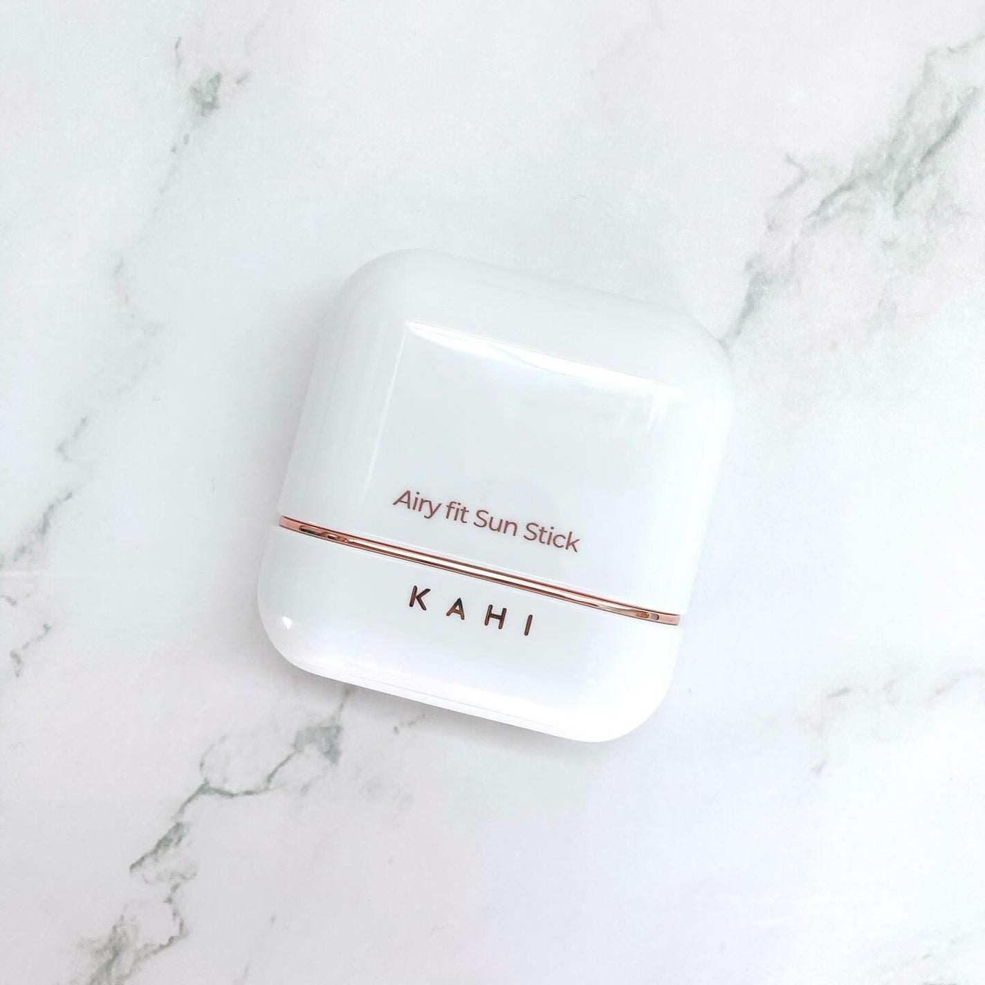 エアリーフィットサンスティック/KAHI/日焼け止めスティックを使ったクチコミ(1枚目)