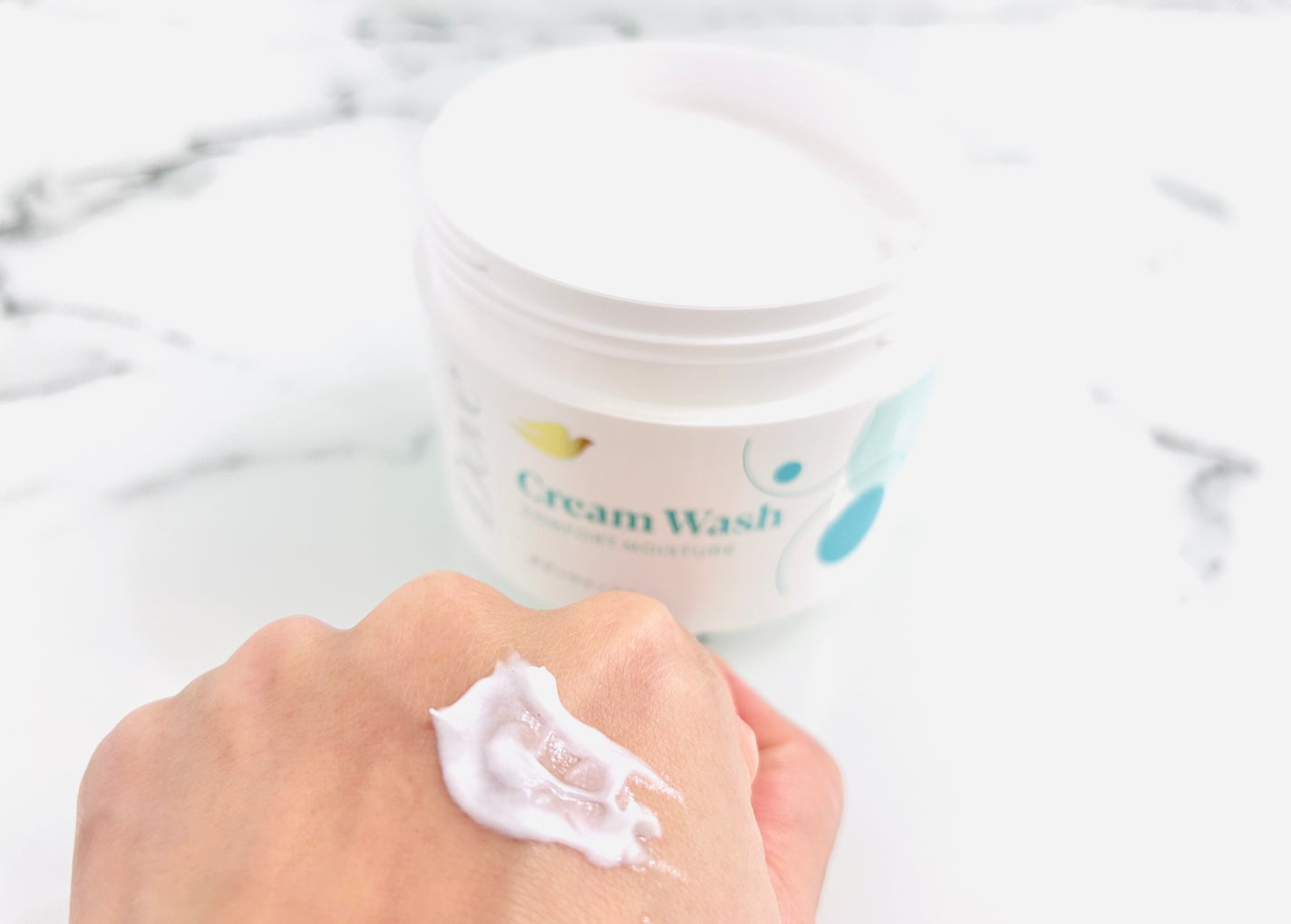 ダヴ クリームボディウォッシュ コンフォートモイスチャー/ダヴ/ボディソープを使ったクチコミ(2枚目)