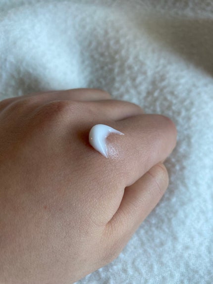 おむすび on LIPS 「こんにちはおむすびです今回はイクニスイオフラッフマシュマロスキ..」(4枚目)