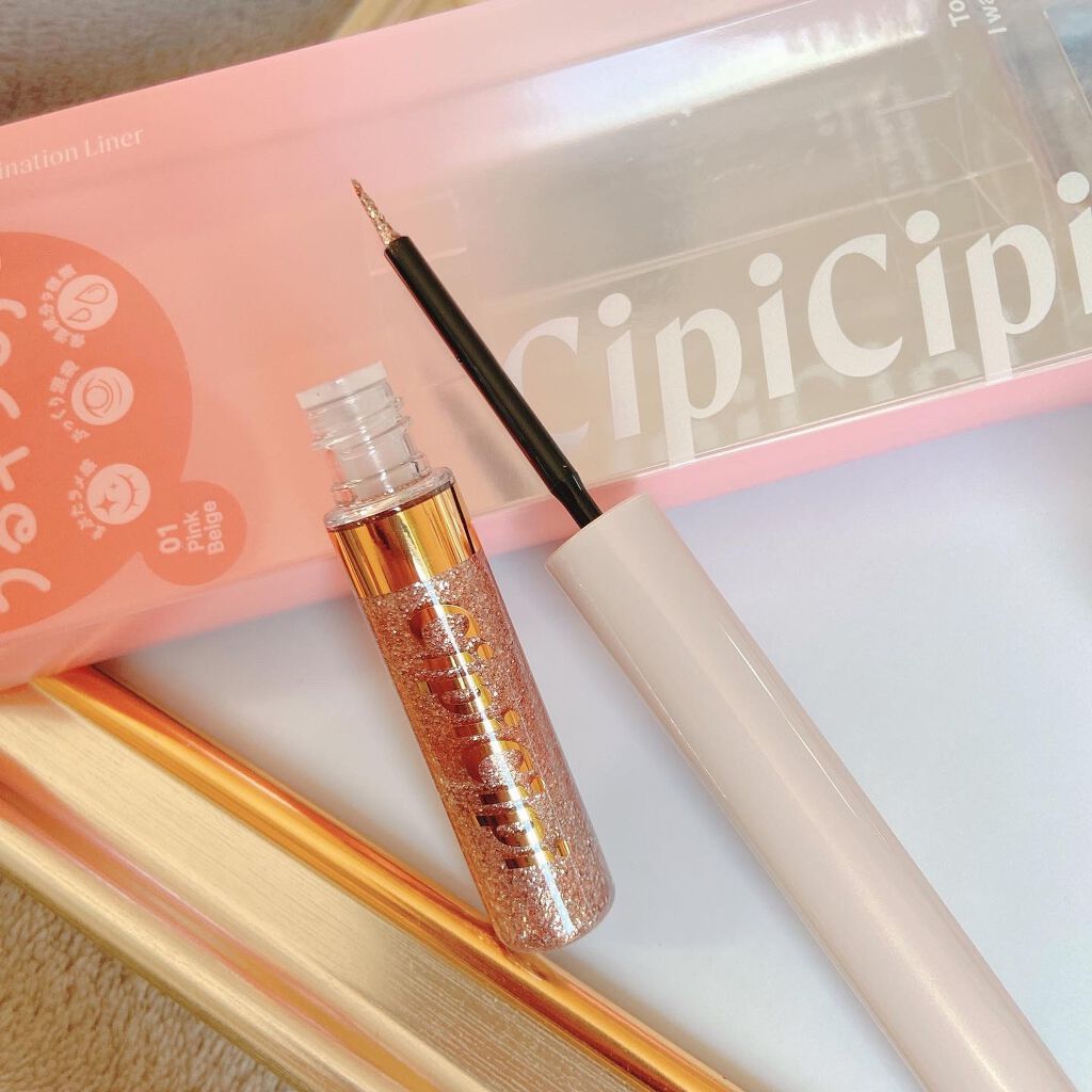 グリッターイルミネーションライナー 01 ピンクベージュ/CipiCipi/リキッドアイライナーを使ったクチコミ（2枚目）