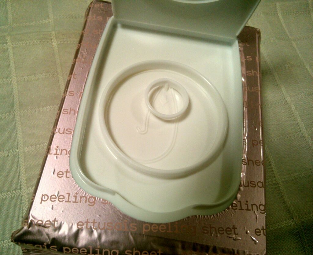 ふきとりピーリングシート しっとり/ettusais/ピーリングを使ったクチコミ（3枚目）