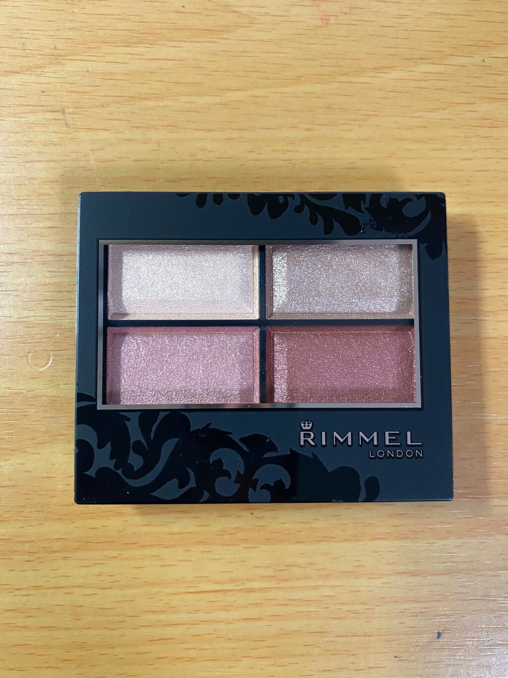 ロイヤルヴィンテージ アイズ/リンメル ロンドン/アイシャドウパレットを使ったクチコミ(1枚目)