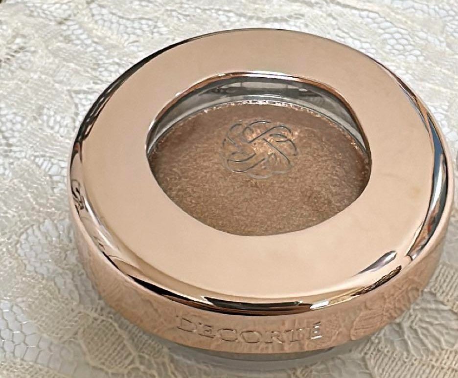 アイグロウ ジェム BE302/DECORTÉ/ジェル・クリームアイシャドウを使ったクチコミ（1枚目）