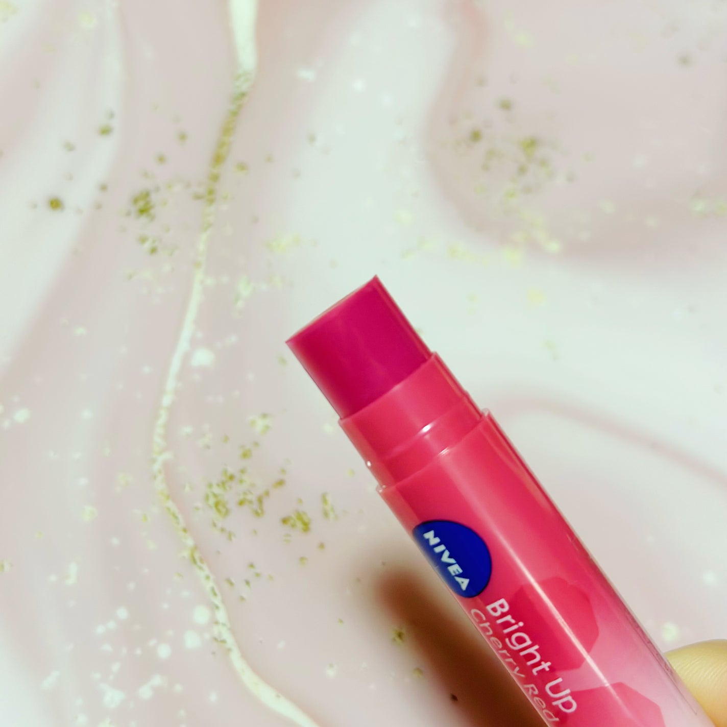 モイストピュアカラーリップ/ニベア/リップクリームを使ったクチコミ(8枚目)