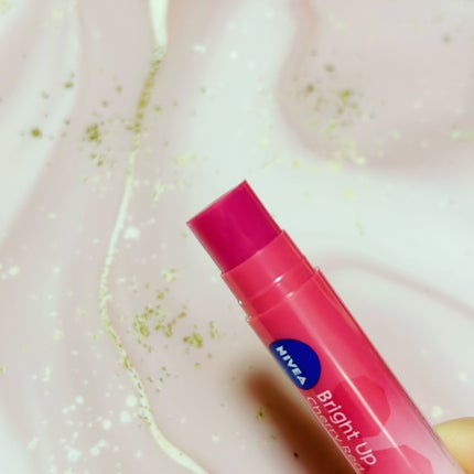 モイストピュアカラーリップ/ニベア/リップクリームを使ったクチコミ(8枚目)