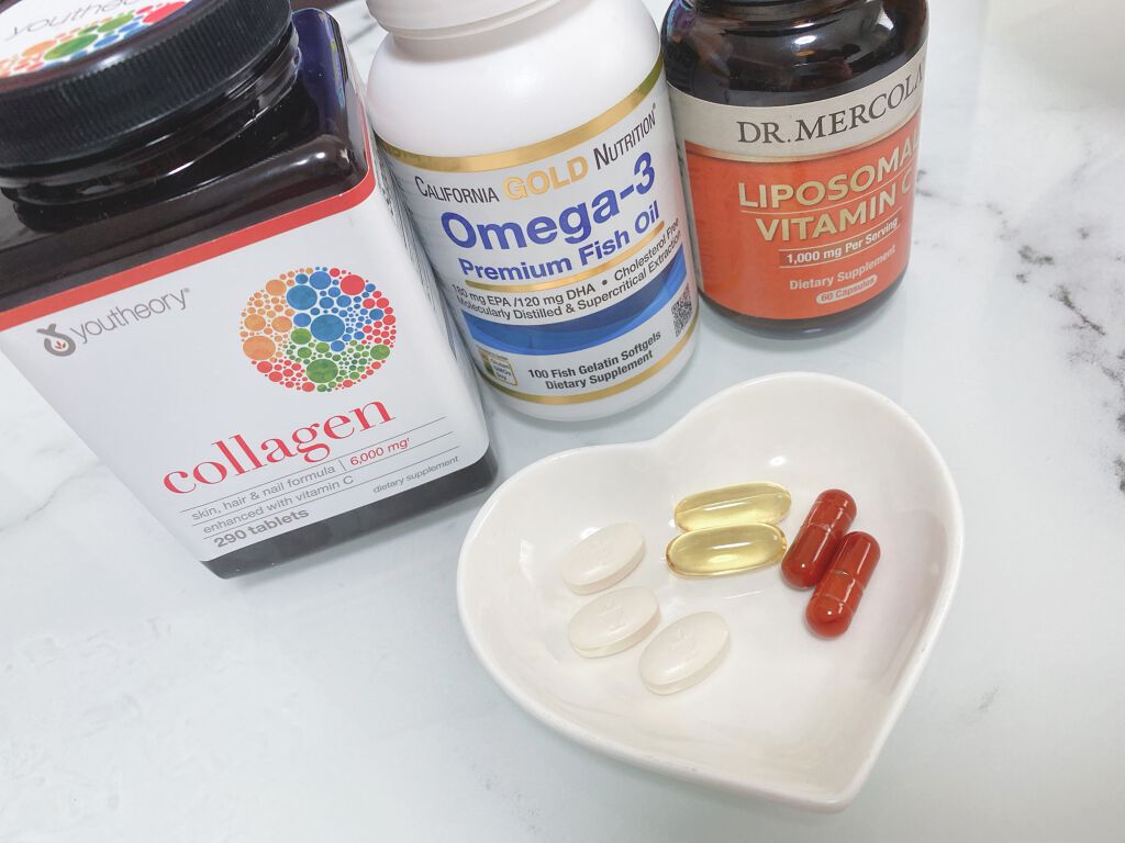 アラサーRINAママ/ノーマル📷のみ on LIPS 「iHerb購入品インナーケア💘右からビタミンCリポソームこれは..」(1枚目)