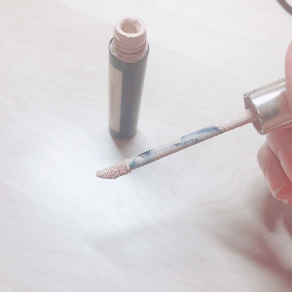 YVES SAINT LAURENT BEAUTE アンクル ド ポー オール アワーズ コンシーラーのクチコミ「イヴ・サンローランのコンシーラーです！

濃いめの色なのでクマ隠し用につかっています。


こ.....」（2枚目）