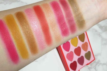 I Heart Revolution Heartbreakers Eyeshadow Palette Courage/MAKEUP REVOLUTION/アイシャドウパレットを使ったクチコミ（3枚目）