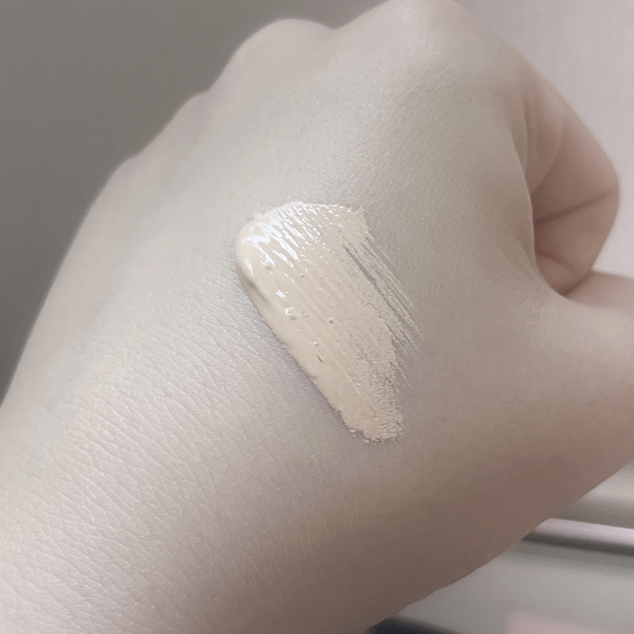 フィニッシングパウダー マット/チャコット・コスメティクス/ルースパウダーを使ったクチコミ（3枚目）