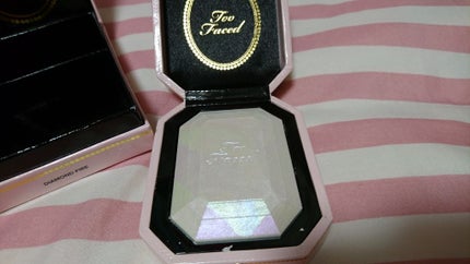 リッチ&ダズリン ハイシャイン スパークリング リップグロス ホリデー セット/Too Faced/メイクアップキットを使ったクチコミ(3枚目)