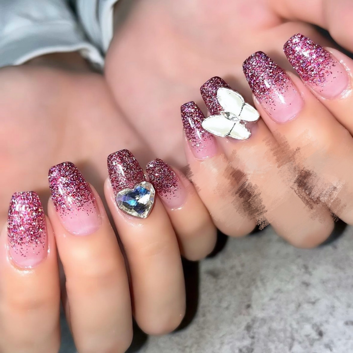 #春ネイル,#フラッシュネイル,#蝶々ネイル,#ハートネイル,#ビジューネイル,#ピンクネイルのネイルデザイン