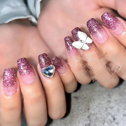 #春ネイル,#フラッシュネイル,#蝶々ネイル,#ハートネイル,#ビジューネイル,#ピンクネイルのネイルデザイン