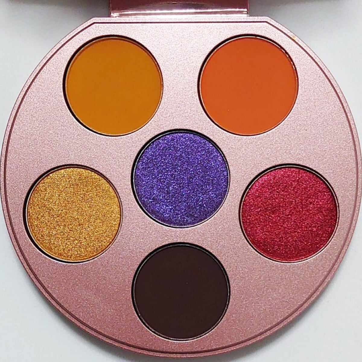アイラブ サプライズ アイシャドウ パレット × 6/M・A・C/アイシャドウパレットを使ったクチコミ(2枚目)