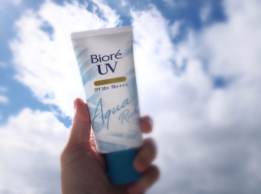 ビオレUV アクアリッチ ライトアップエッセンス/ビオレ/日焼け止めクリームを使ったクチコミ（1枚目）