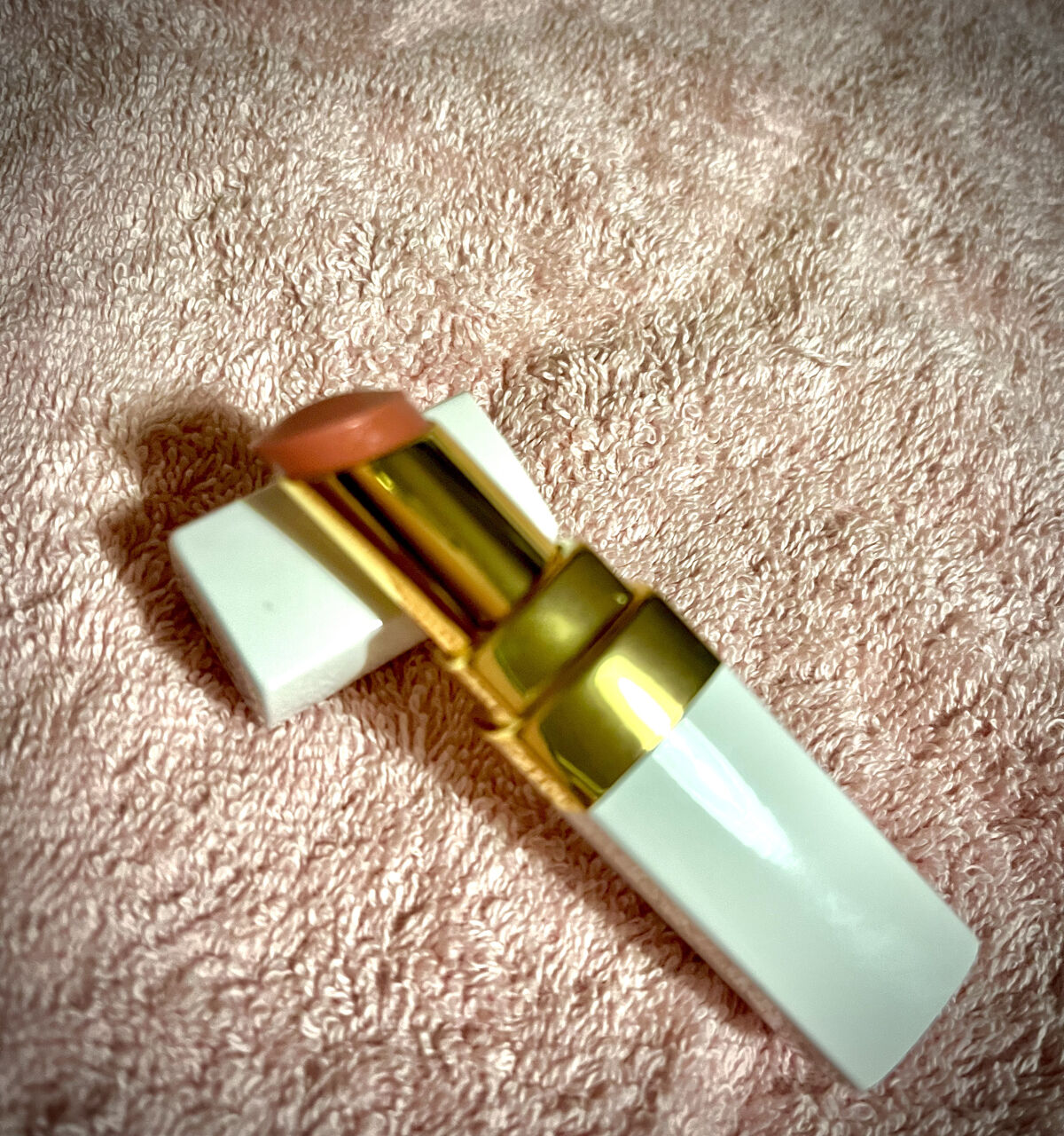 シャネル ルージュ ココ ボーム 928 ピンク ディライト/CHANEL/口紅を使ったクチコミ（3枚目）