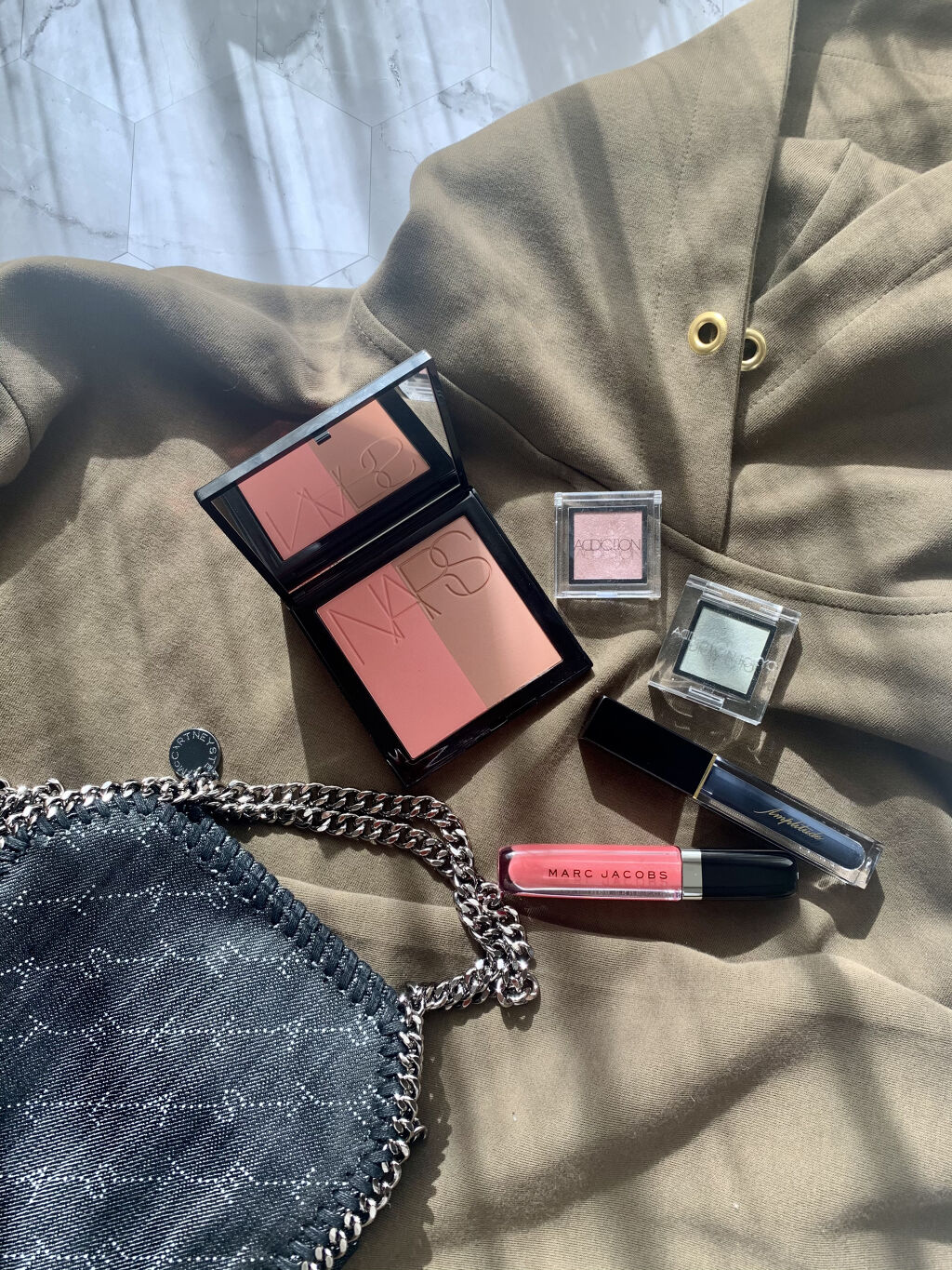 アディクション ザ アイシャドウ/ADDICTION/単色アイシャドウを使ったクチコミ（3枚目）