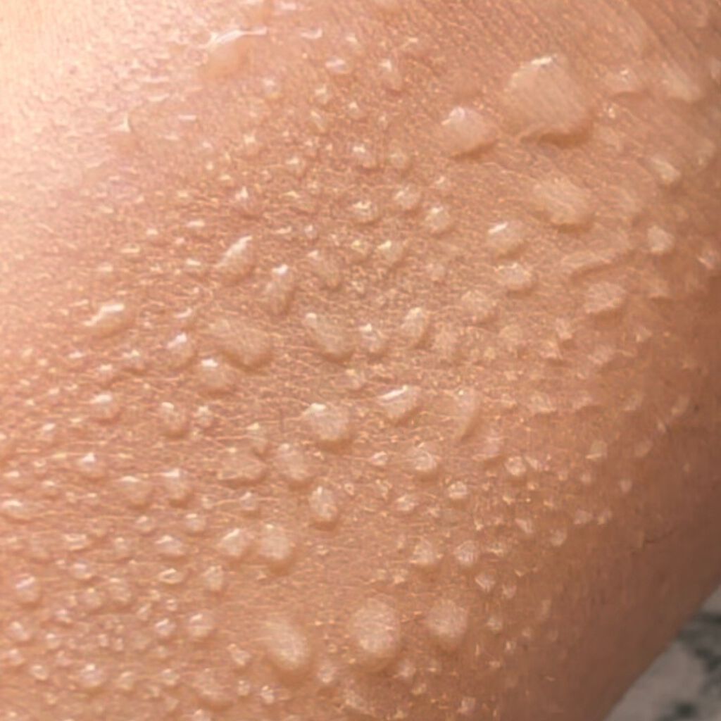 カバーステイWPファンデーションUV/コフレドール/パウダーファンデーションを使ったクチコミ(2枚目)