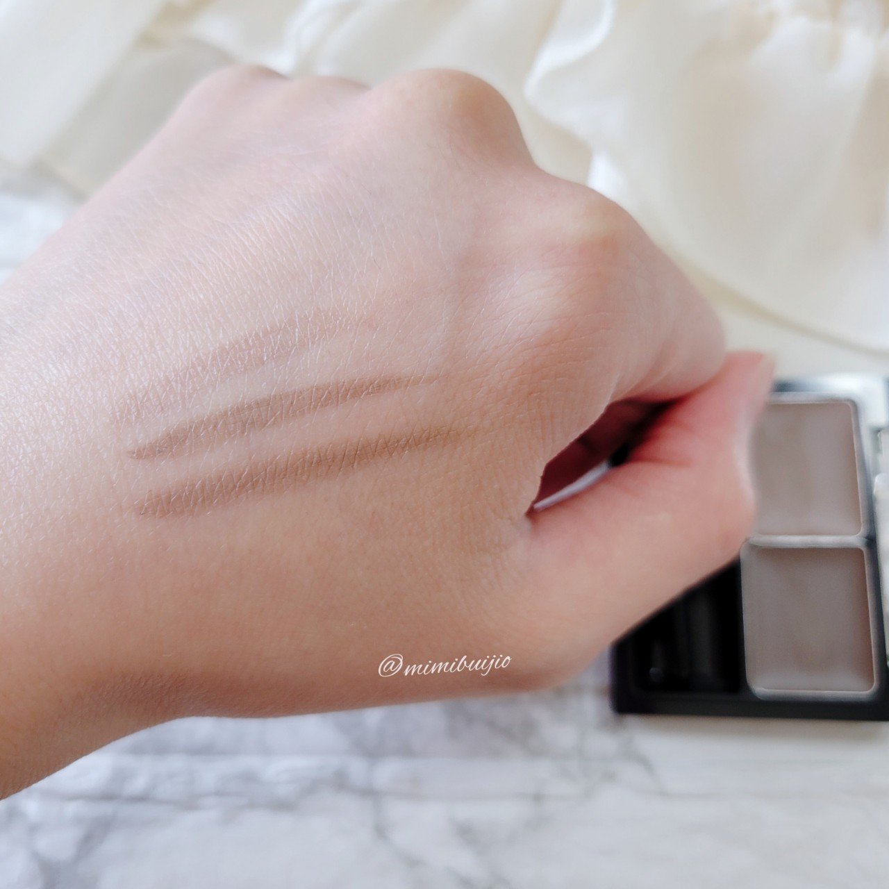 キスミー ヘビーローテーション ワックスブロウクリエイター/ヘビーローテーション/パウダーアイブロウを使ったクチコミ（3枚目）