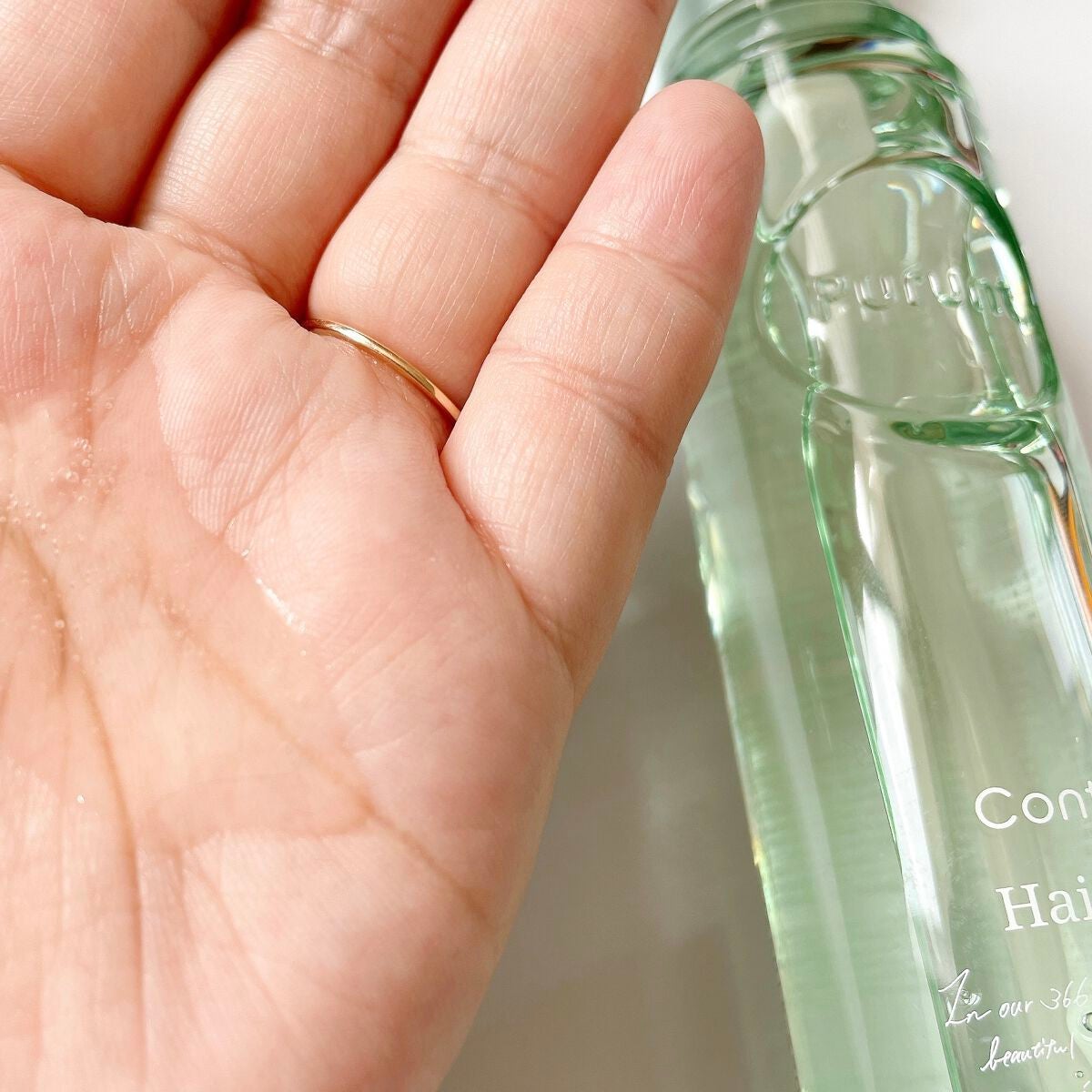 プルント コントロール美容液ヘアオイル/Purunt./ヘアオイルを使ったクチコミ(3枚目)