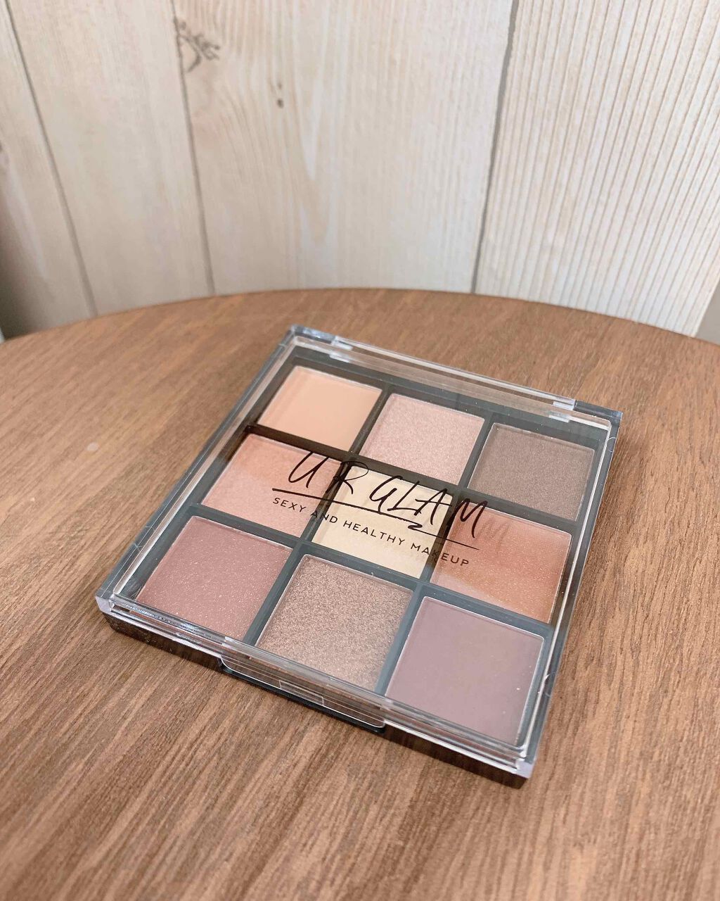 UR GLAM BLOOMING EYE COLOR PALETTE/U R GLAM/アイシャドウパレットを使ったクチコミ(1枚目)