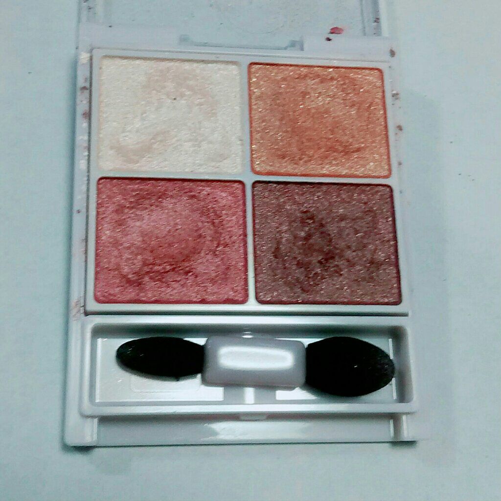 シルキースフレアイズ/キャンメイク/アイシャドウパレットを使ったクチコミ(2枚目)