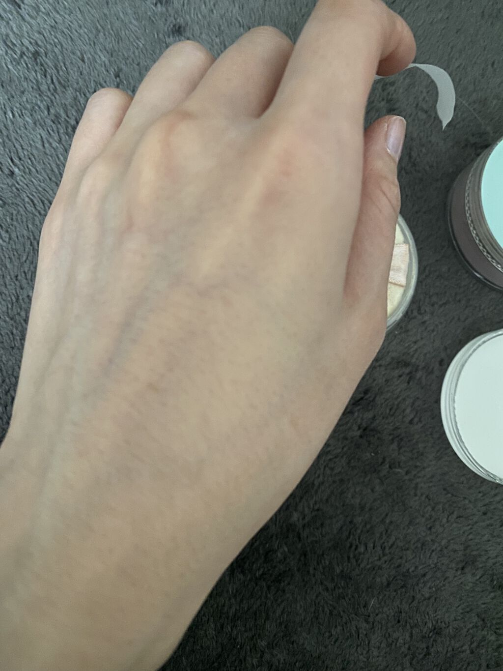 マットパウダー/CHICAY CHICO/ルースパウダーを使ったクチコミ（3枚目）