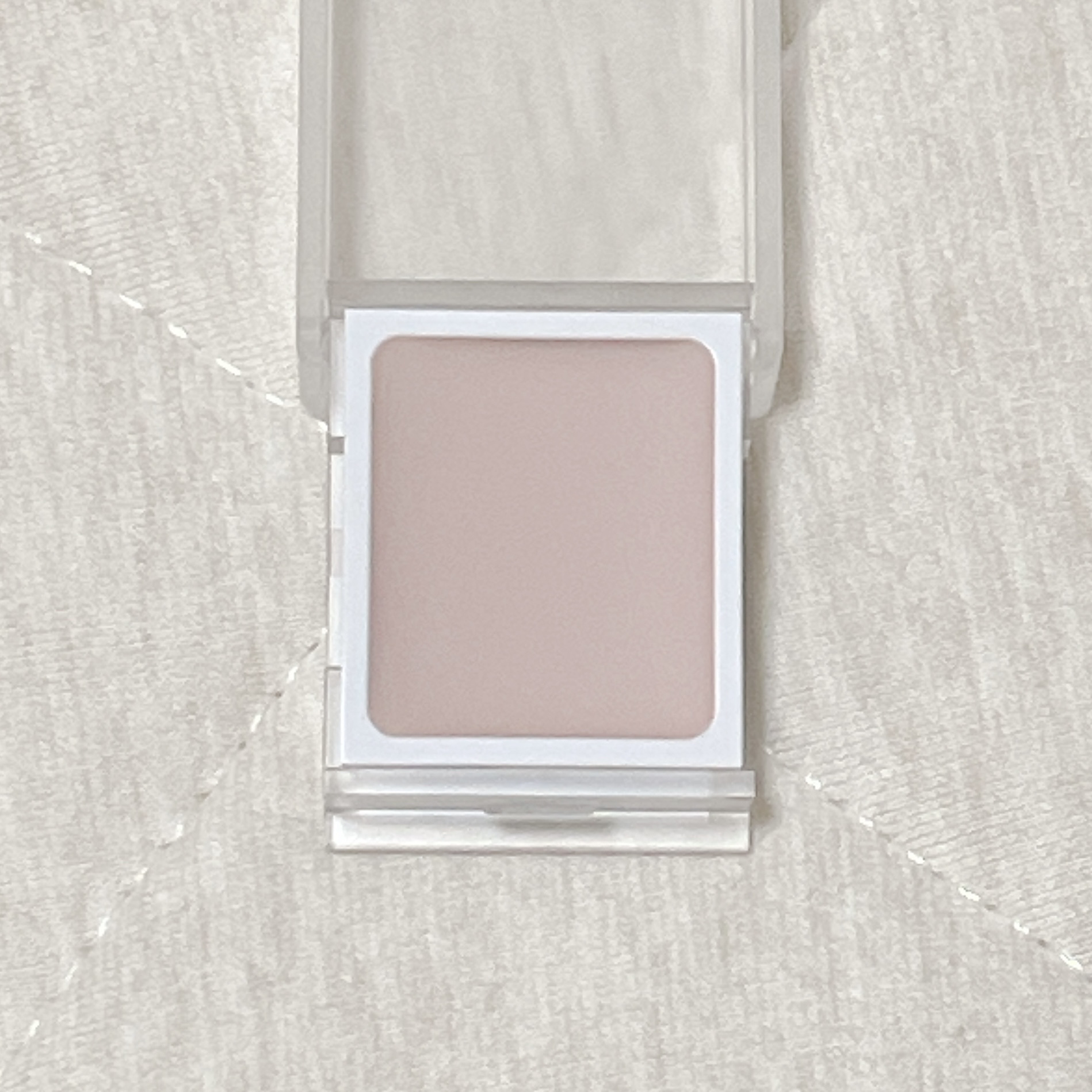 アイカラーベース/無印良品/アイシャドウベースを使ったクチコミ（3枚目）