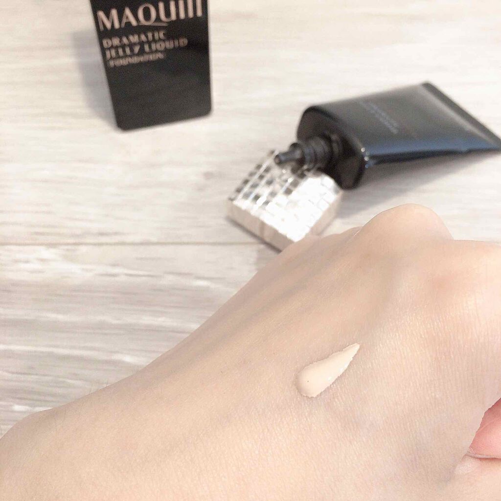 マキアージュ ドラマティックリキッド UVのクチコミ「🎼.•*¨*•.¸¸🎶つや・きめ細やかさ・なめらかさを再現した高密着ジェリーがお肌を包み込んで.....」（3枚目）
