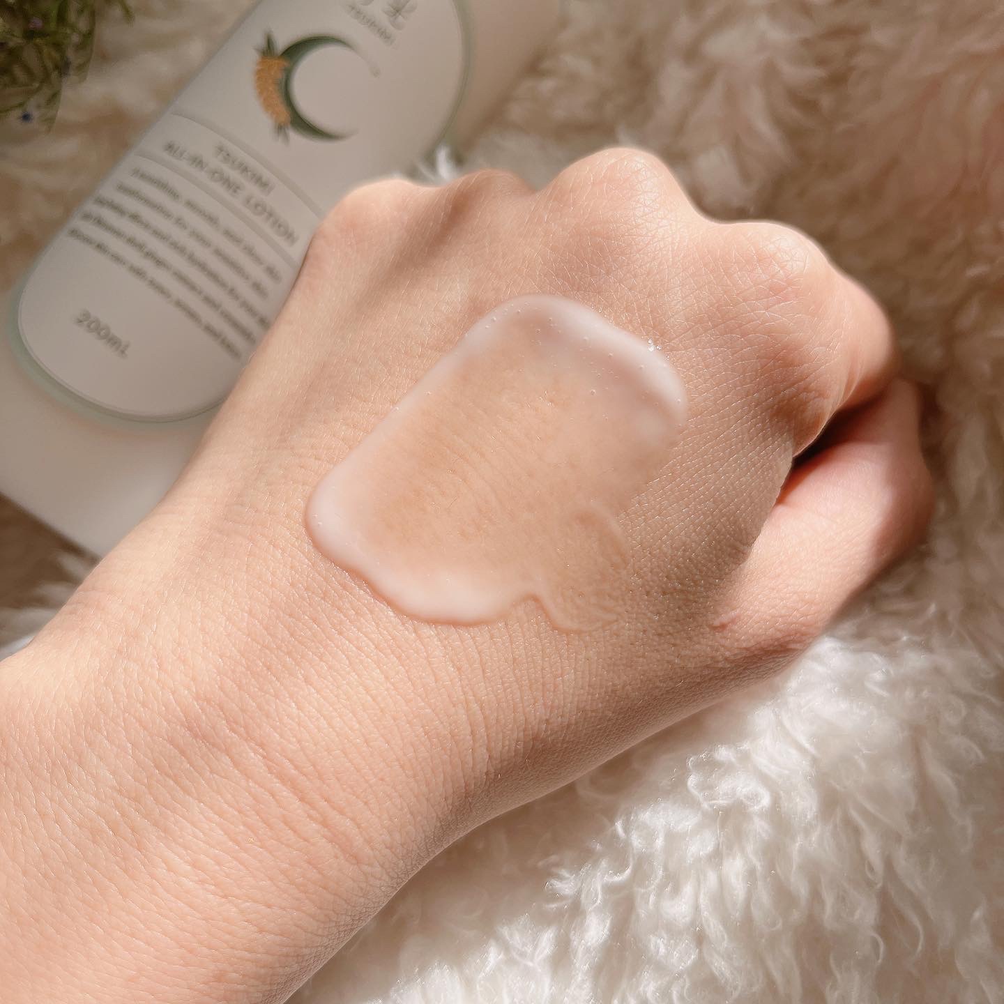 ツキミオールインワンローション（香り付）/月光-TSUKIMI-/オールインワン化粧品を使ったクチコミ（3枚目）