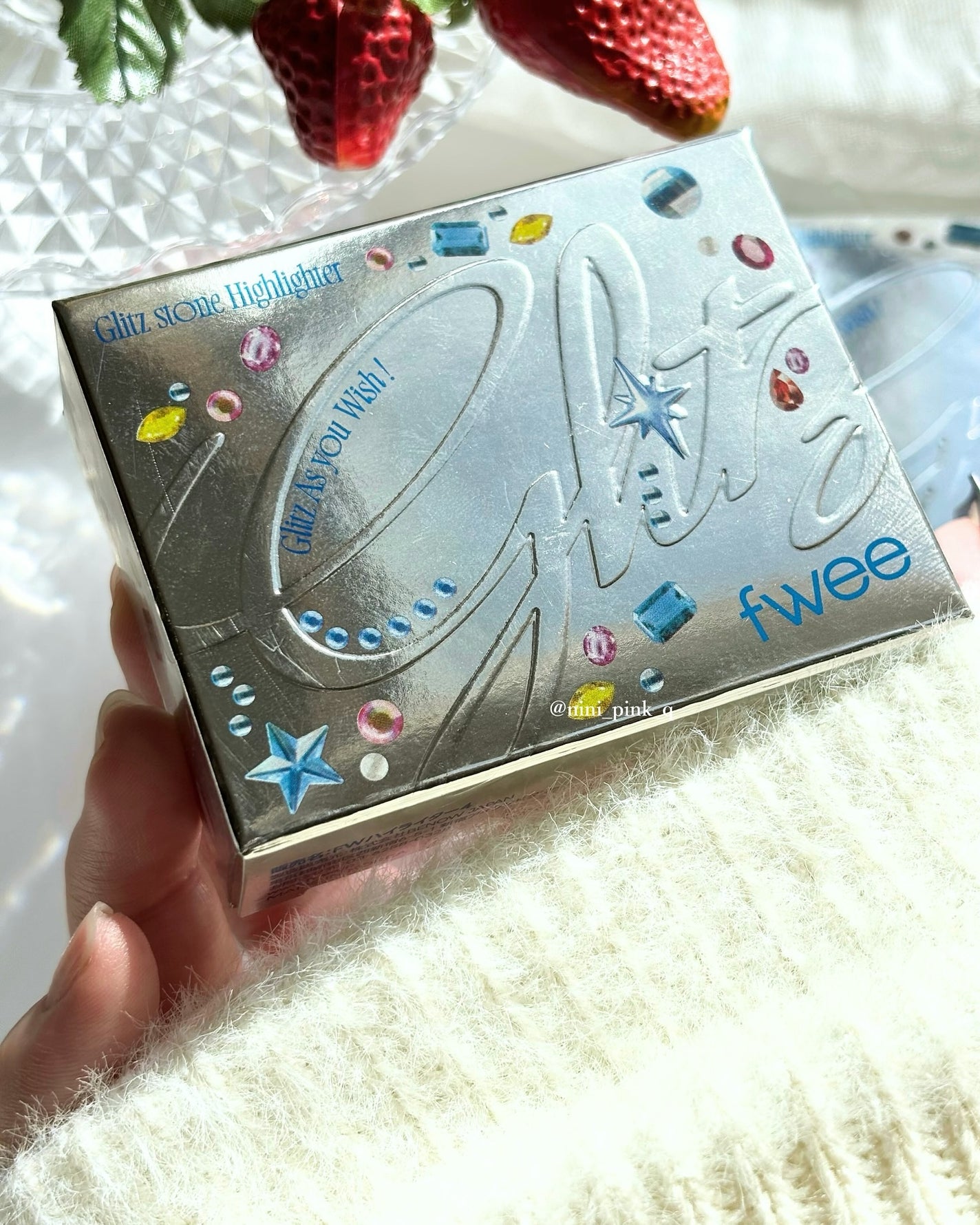 フィー グリッツストーンハイライター/fwee/パウダーハイライトを使ったクチコミ(9枚目)