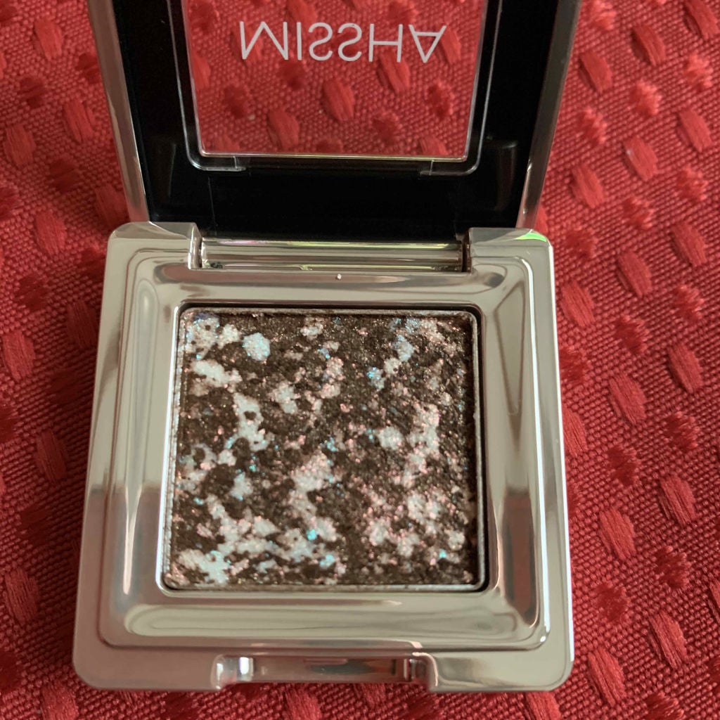 グリッタープリズム シャドウ/MISSHA/グリッターを使ったクチコミ(3枚目)