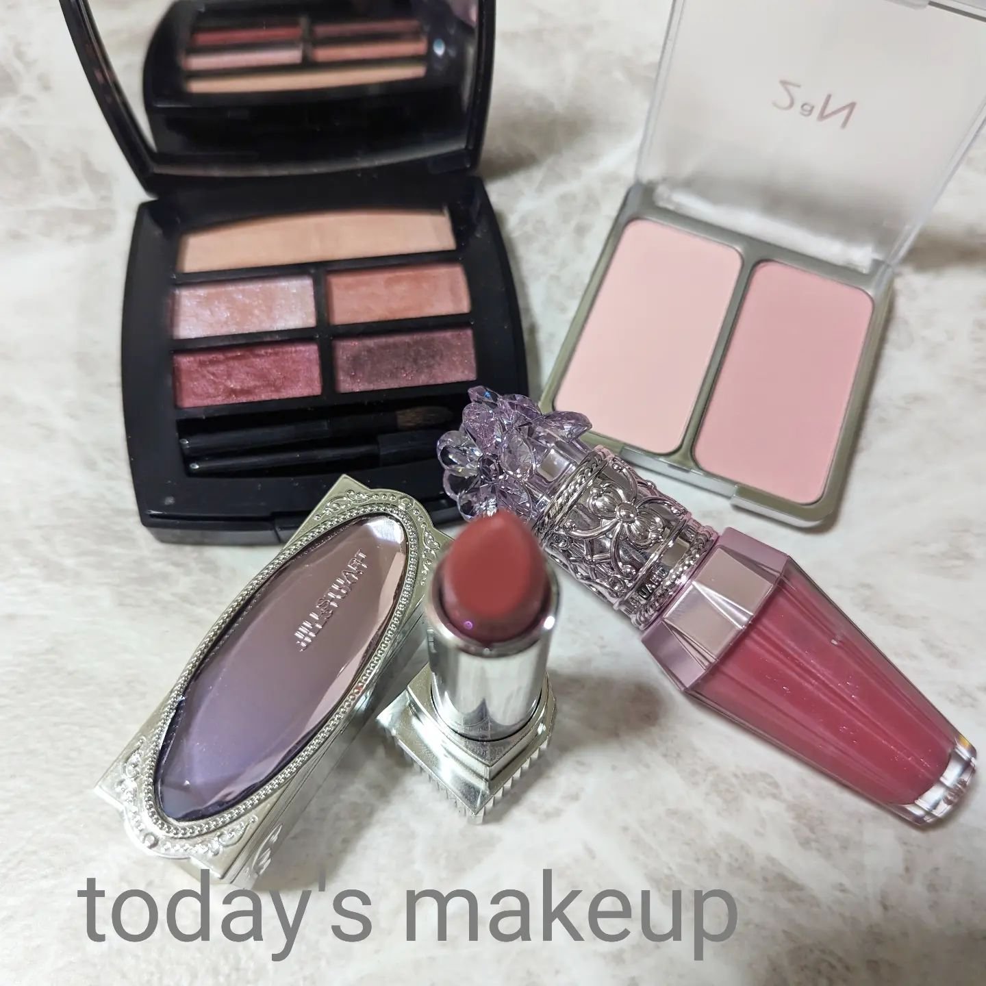 ジルスチュアート　クリスタルブルーム　リップブーケ セラム/JILL STUART/リッププランパーを使ったクチコミ（3枚目）