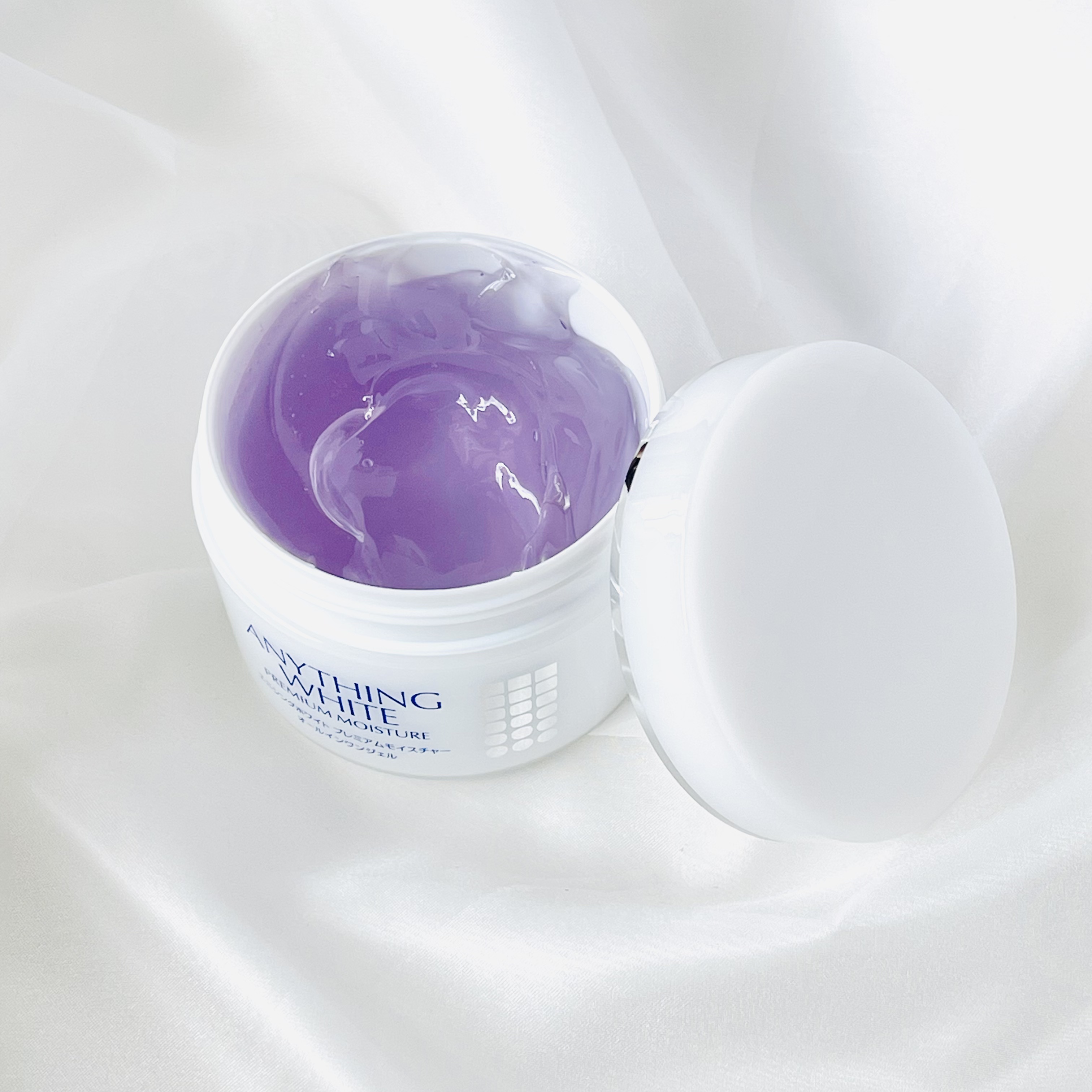 エニシングホワイト プレミアムモイスチャー/エニシングホワイト/オールインワン化粧品を使ったクチコミ（1枚目）