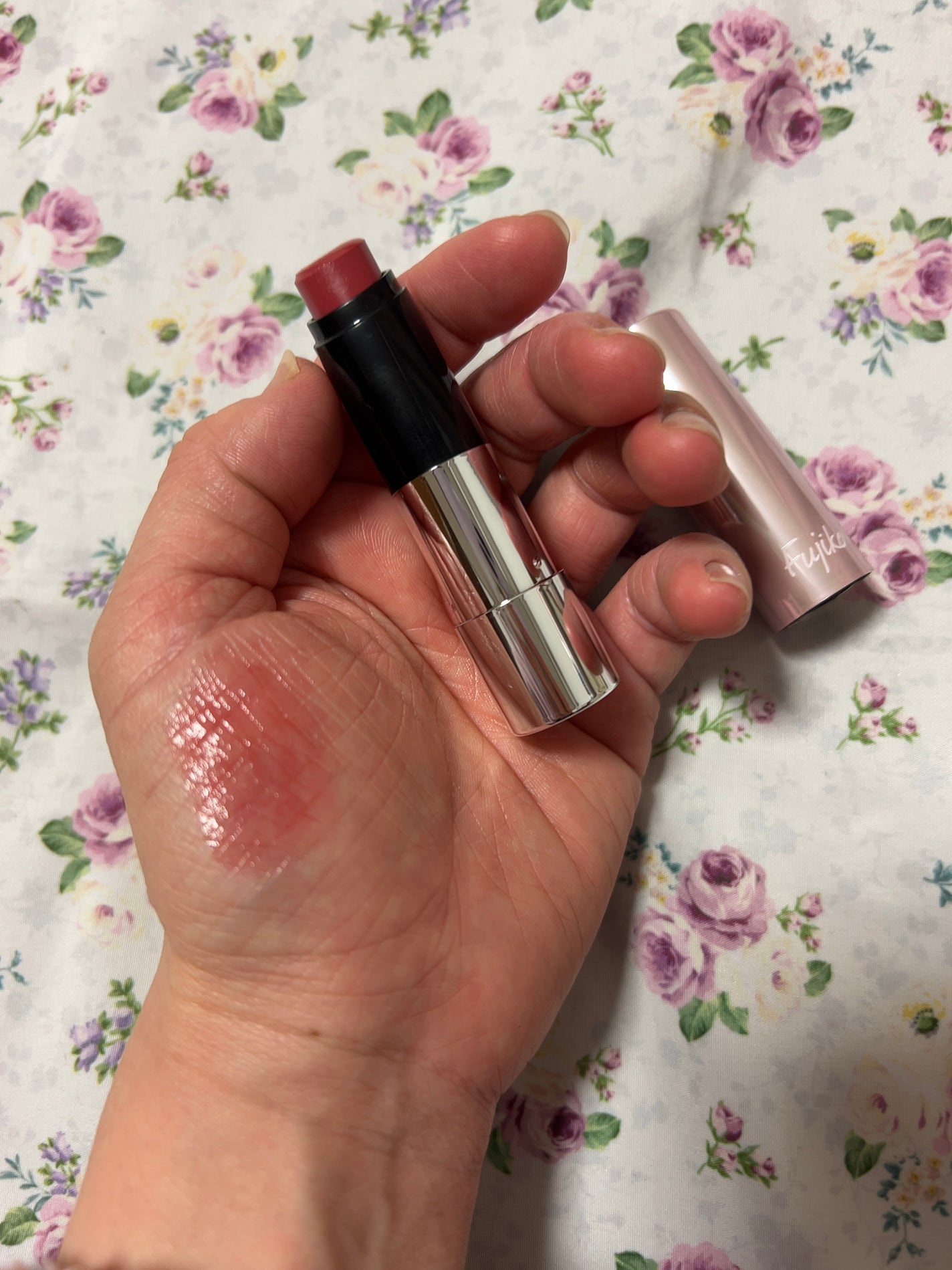 ノールックリップ/Fujiko/口紅を使ったクチコミ(2枚目)