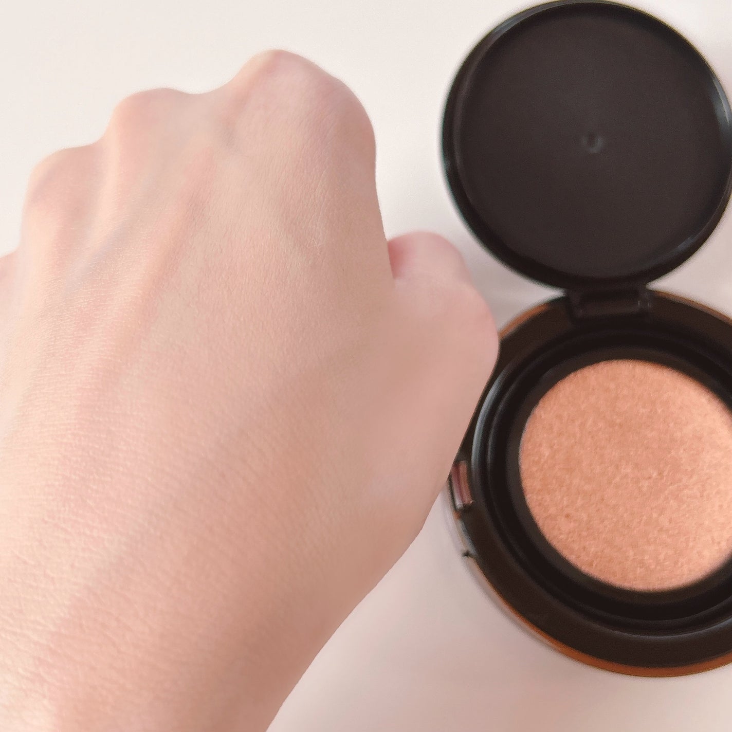 ハイパーカバーフィットクッション グラファイト/APRILSKIN/クッションファンデーションを使ったクチコミ(4枚目)