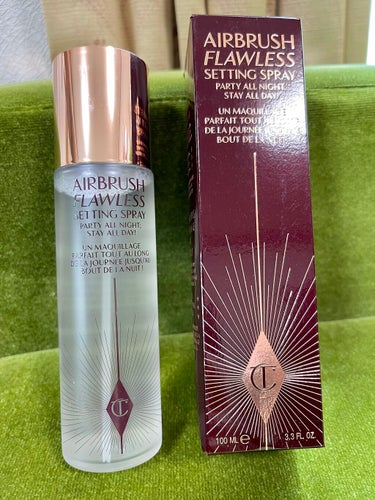 Charlotte Tilbury　Airbrush Flawless Setting Spray
初めて海外のセッティングスプレーを購入💖


以下　beautylish のサイトより引用。　
~~~